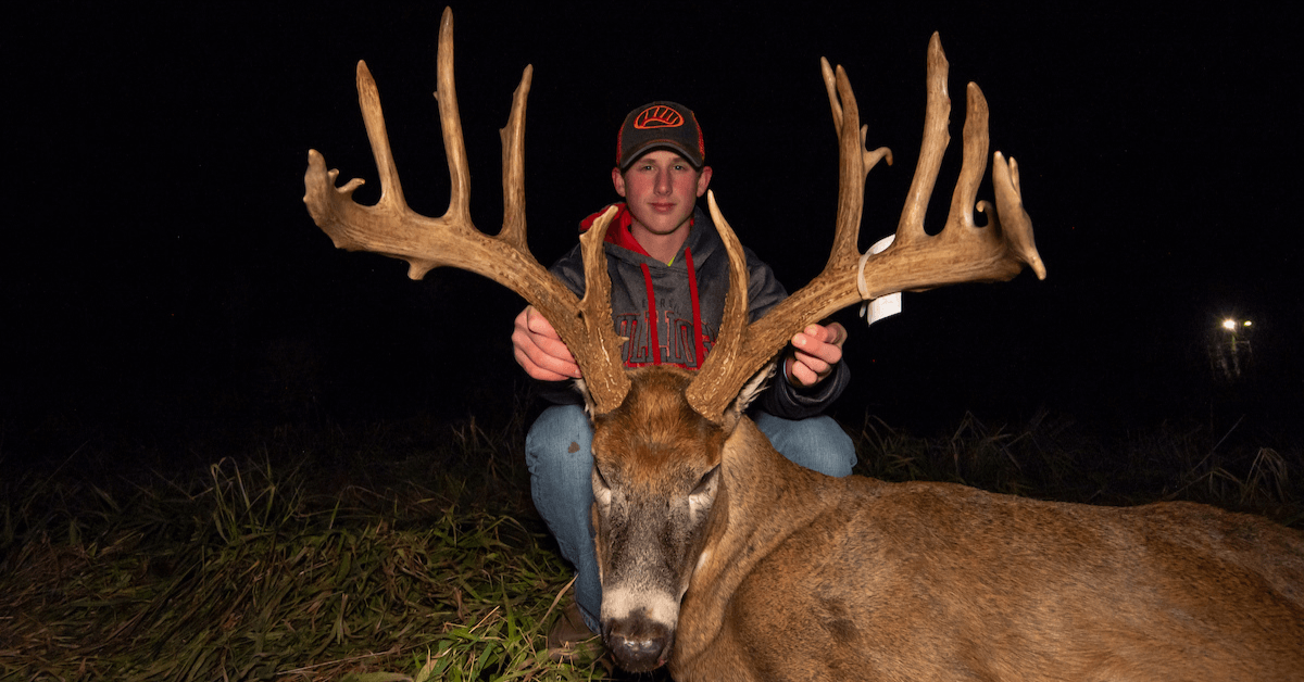 Featured Image for A Whitetail Hunter Finds “Redemption” on 57 Acres in Greene County, Illinois